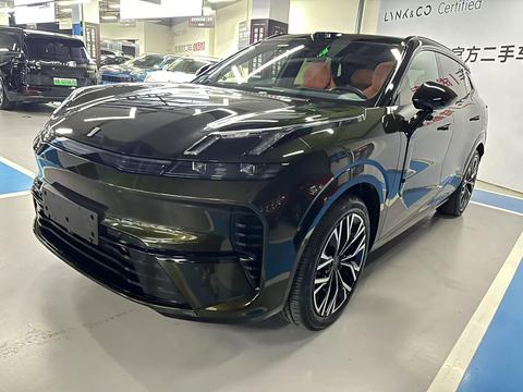 Lynk & Co 08 EM-P