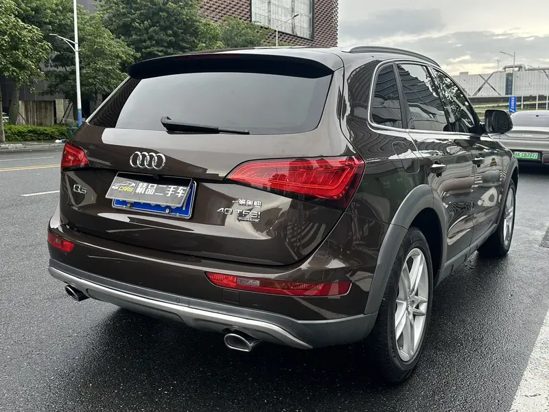 Audi Q5 40 TFSI — фото 7
