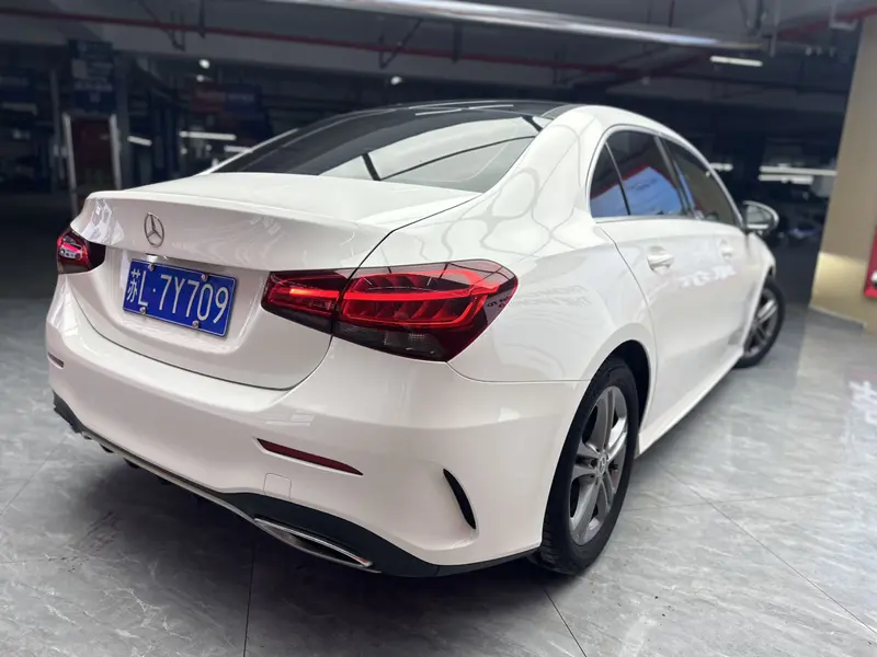 Mercedes-Benz A-Class рестайлинг A 180 L — фото 6