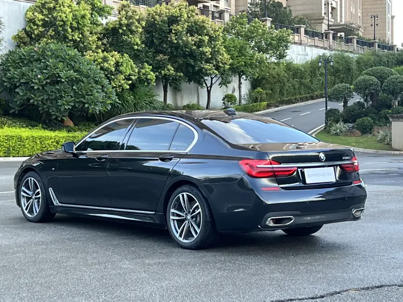 BMW 7 730 Li M Sport Package — фото 4