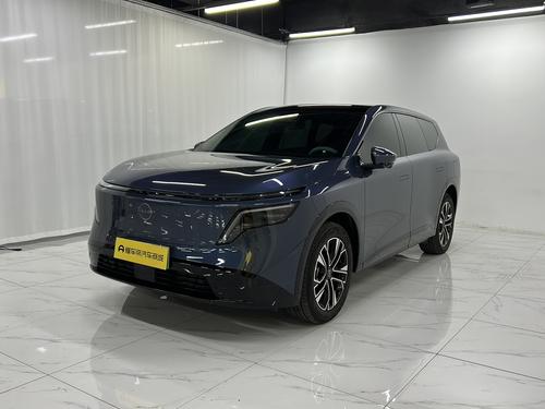 Nissan NX8