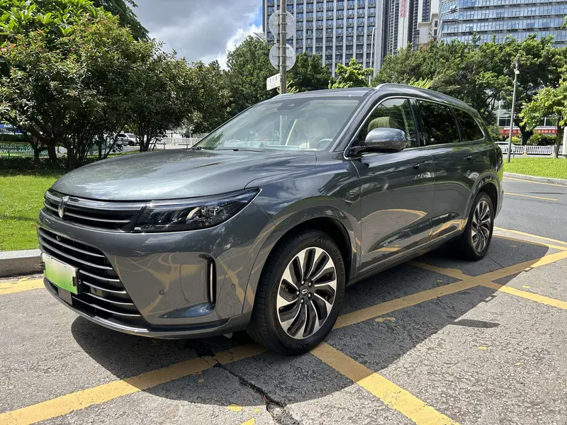 AITO M7