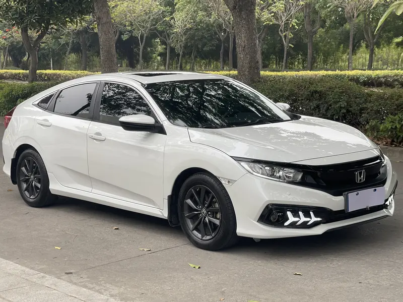 Honda Civic — фото 3
