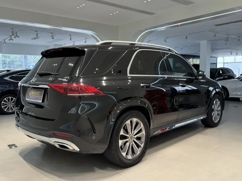 Mercedes-Benz GLE — фото 4