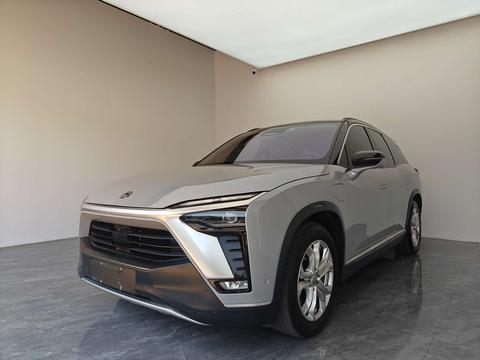 Nio ES8