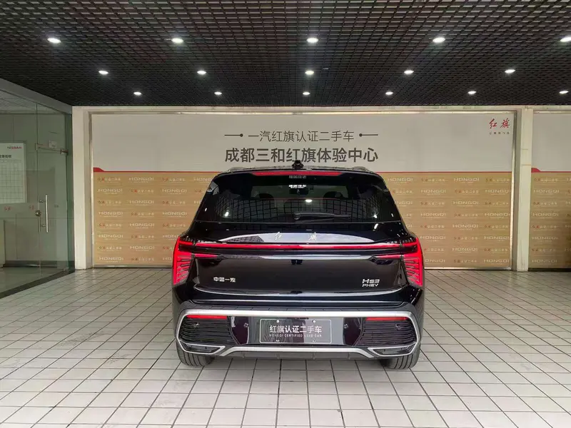 Hongqi HS3 — фото 4