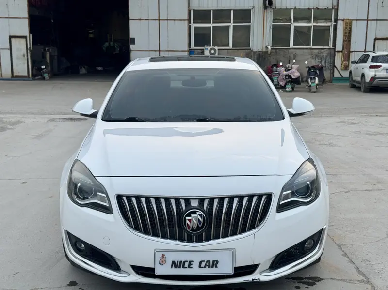 Buick Regal 2.0 L — фото 2