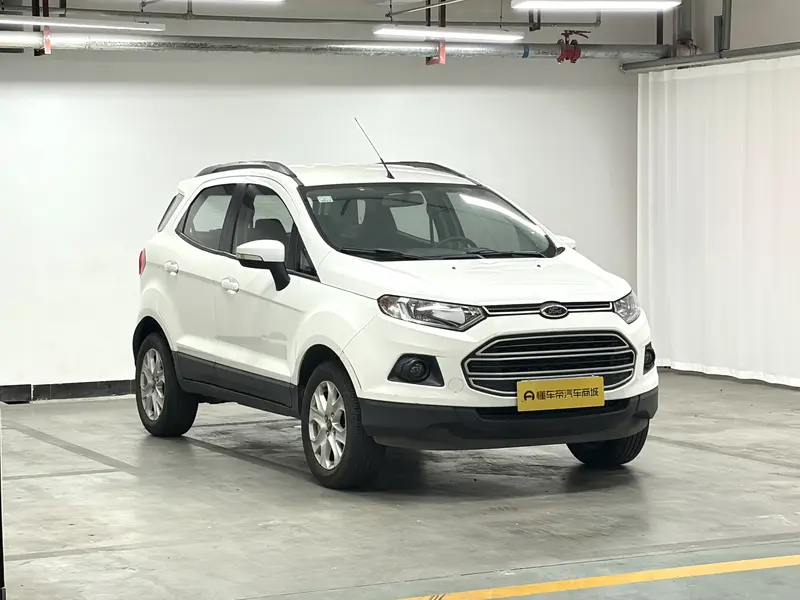 Ford EcoSport — фото 3