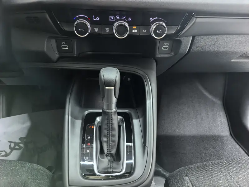 Honda Vezel 1.5L CVT элит — фото 11