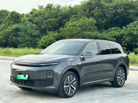 Li Auto L6