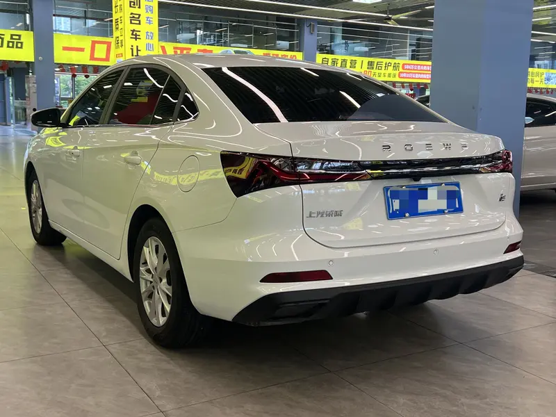 Roewe i5 — фото 4
