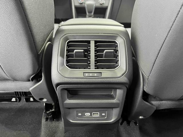 Volkswagen Tiguan L id 4392334 из Китая 15