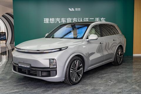 Li Auto L8