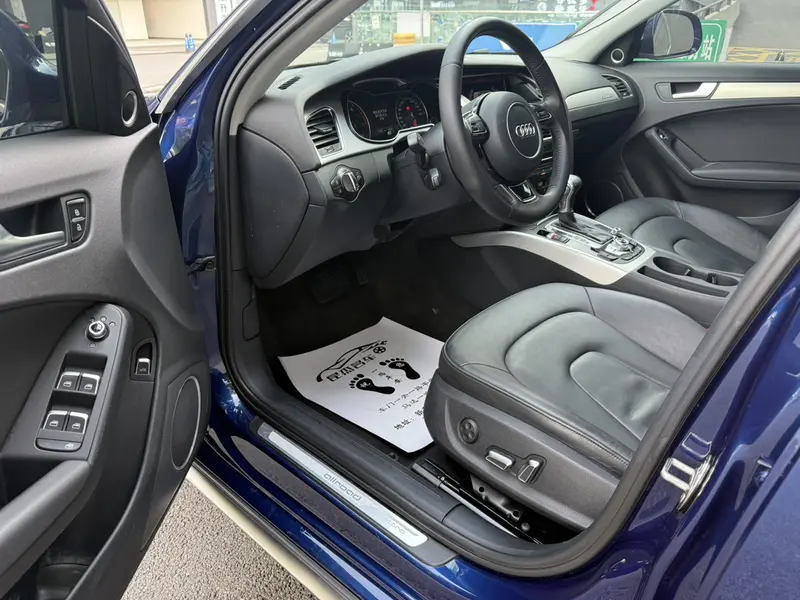 Audi A4 40 TFSI allroad quattro plus — фото 12