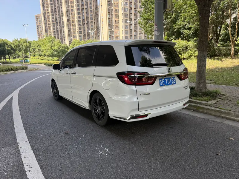 Honda Odyssey 2.0L — фото 4