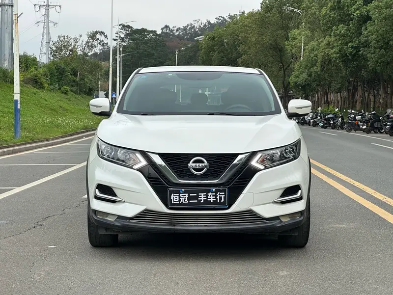 Nissan Qashqai — фото 2
