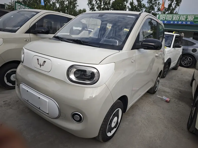 Wuling Hongguang MINI EV — фото 1