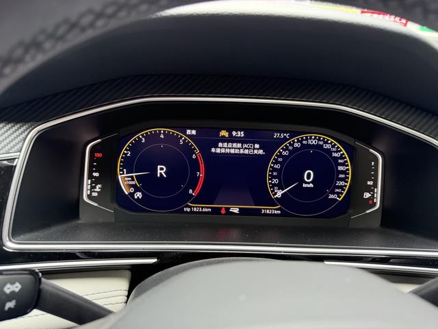 Volkswagen Tiguan L id 4387188 из Китая 14
