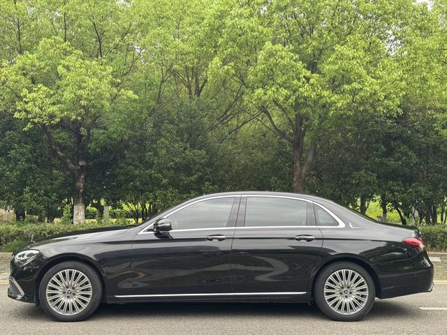 Mercedes-Benz E-class id 4387318 из Китая 7