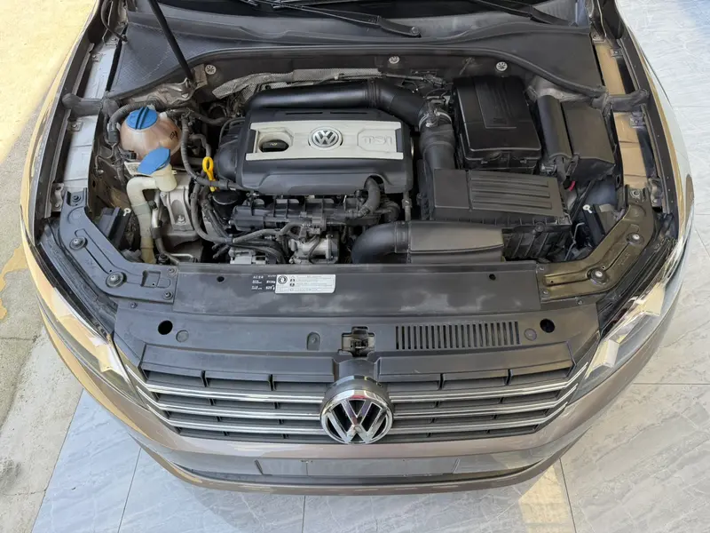 Volkswagen Passat — фото 8