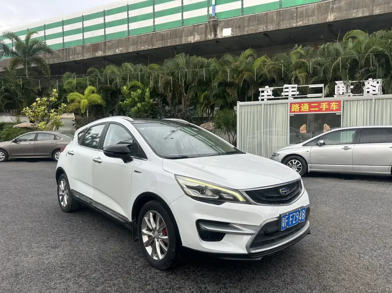 Geely Emgrand GS Sport 1.8 L MT — фото 3