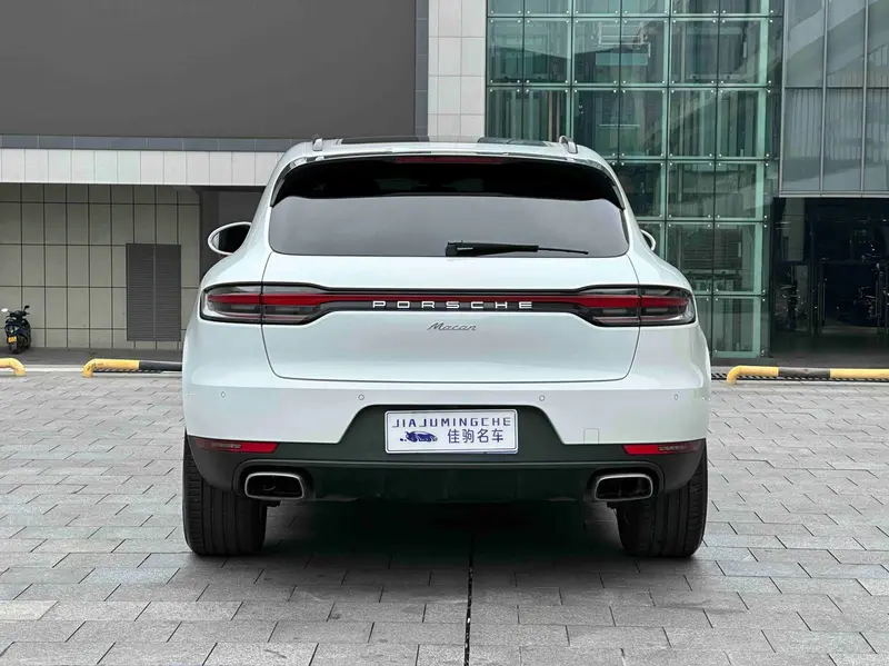 Porsche Macan 2.0 T — фото 6