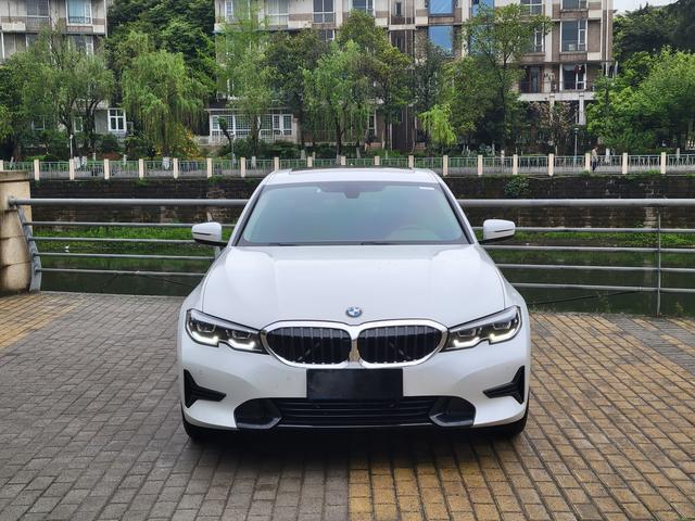 BMW 3 series id 4387622 из Китая 15