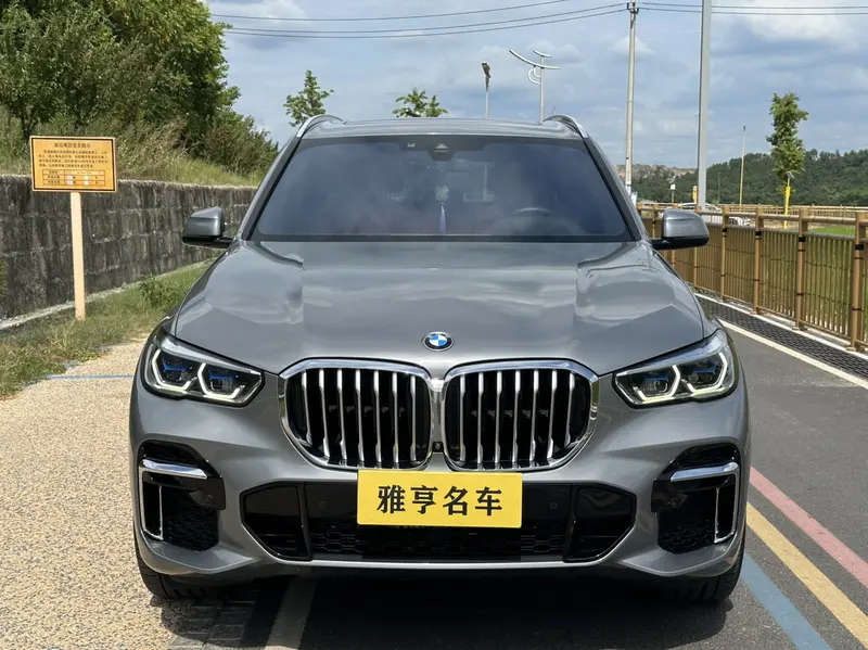 BMW X5 — фото 2