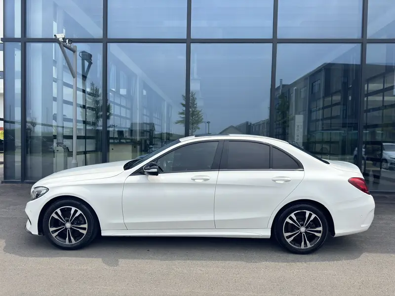 Mercedes-Benz C-Class — фото 3