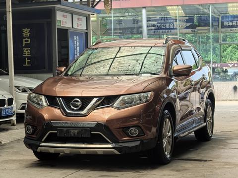Nissan X-Trail 2015 2.0L CVT Comfort MAX 2WD