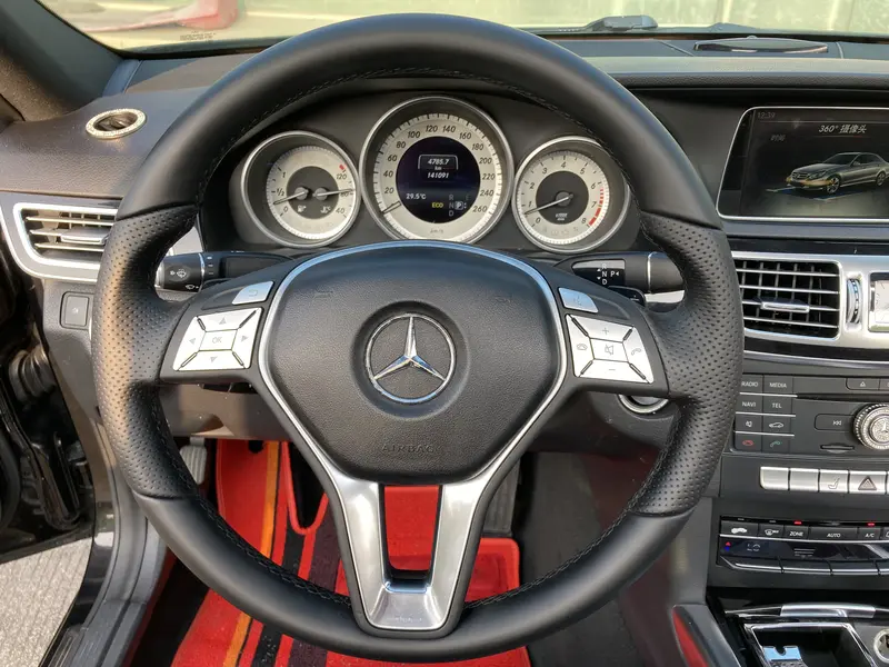 Mercedes-Benz E-Class — фото 10