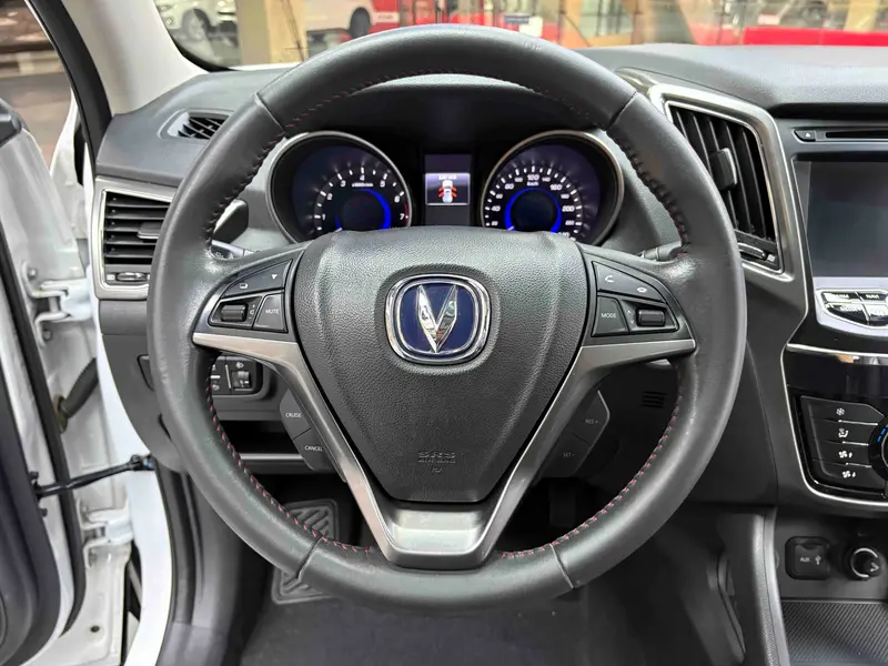 Changan CS75 — фото 16