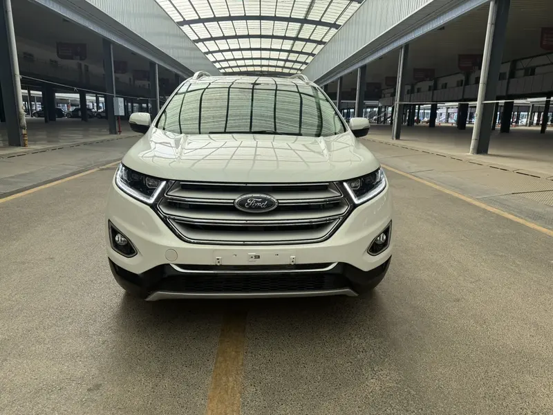 Ford Edge — фото 2