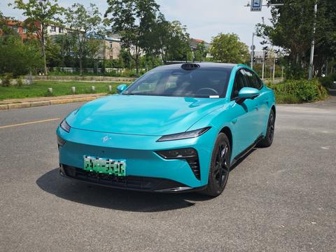 Dongfeng eπ 007