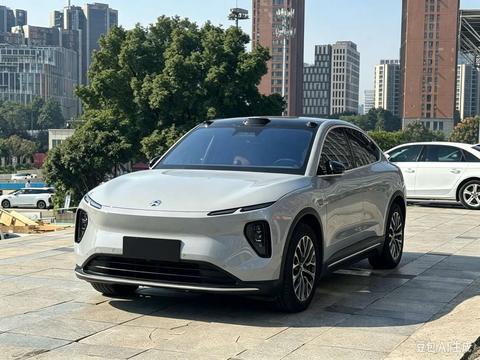 Nio EC6