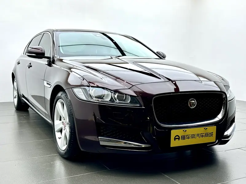 Jaguar XFL — фото 3