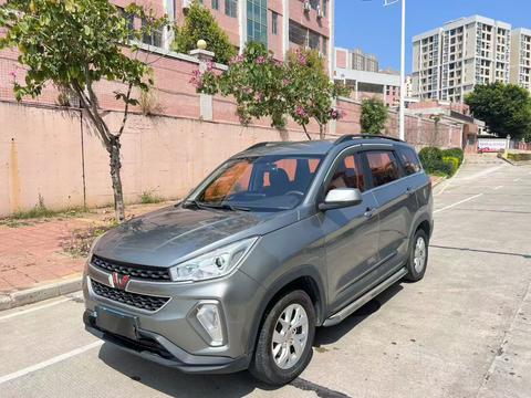 Wuling Hongguang S3