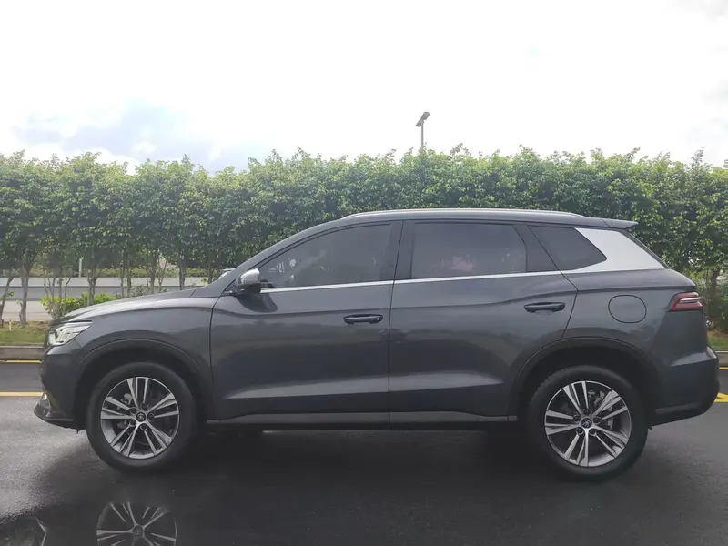 BYD Song Pro — фото 3