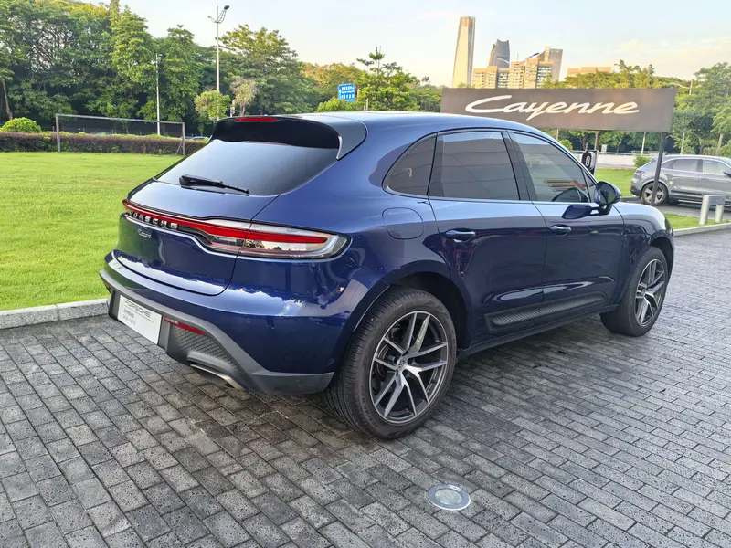 Porsche Macan — фото 7