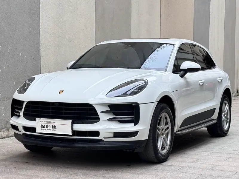 Porsche Macan 2.0 T — фото 1