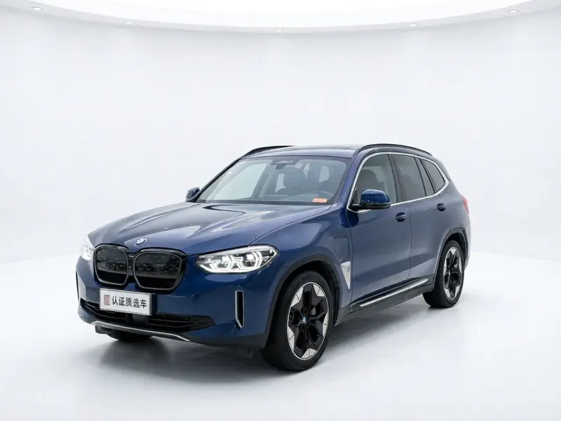 BMW iX3 — фото 1