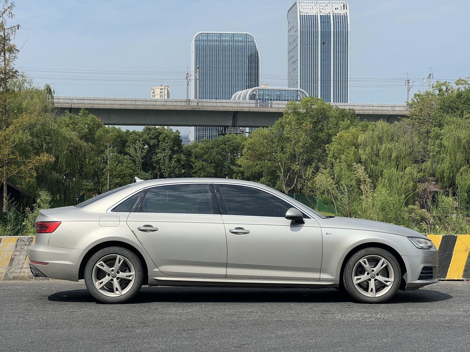 Audi A4L — фотографии объявления, Фото 3