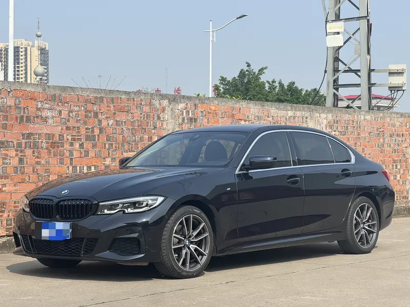 BMW 3 Series — фото 1
