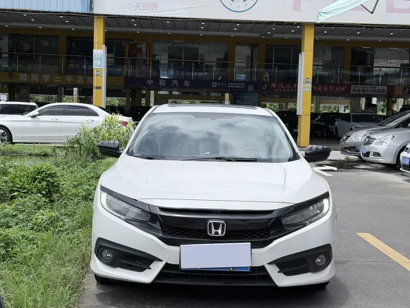 Honda Civic — фото 2