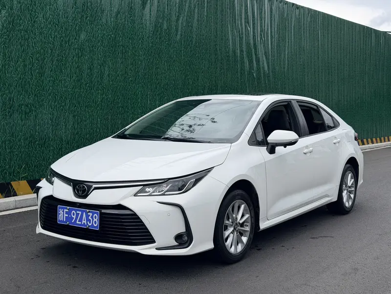 Toyota Corolla 1.2 T S-CVT Sport