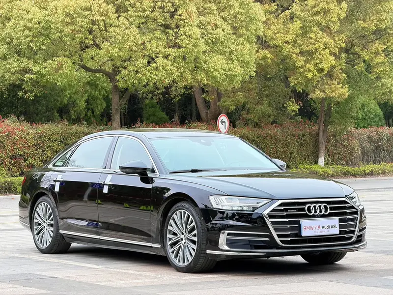 Audi A 8 A 8 L 50 TFSI quattro Luxury — фото 3