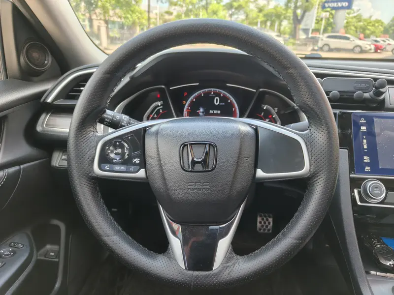 Honda Civic — фото 9