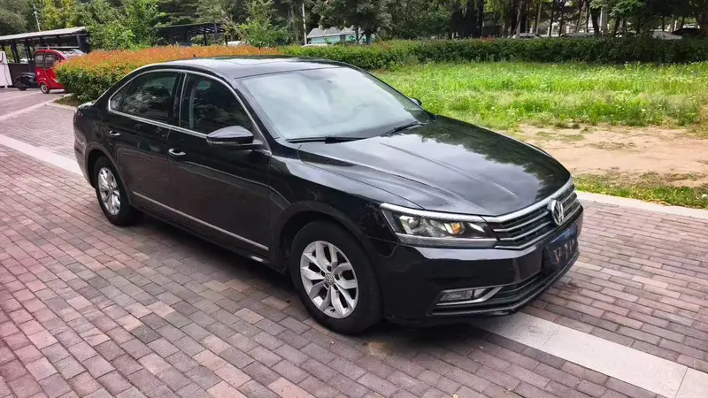 Volkswagen Passat — фото 3