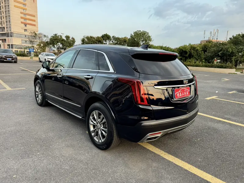 Cadillac XT5 — фото 5
