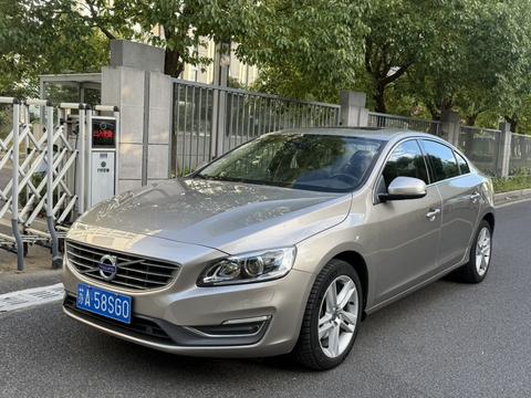 Volvo S60